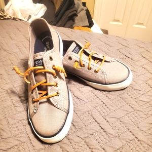Sperry grey 7.5